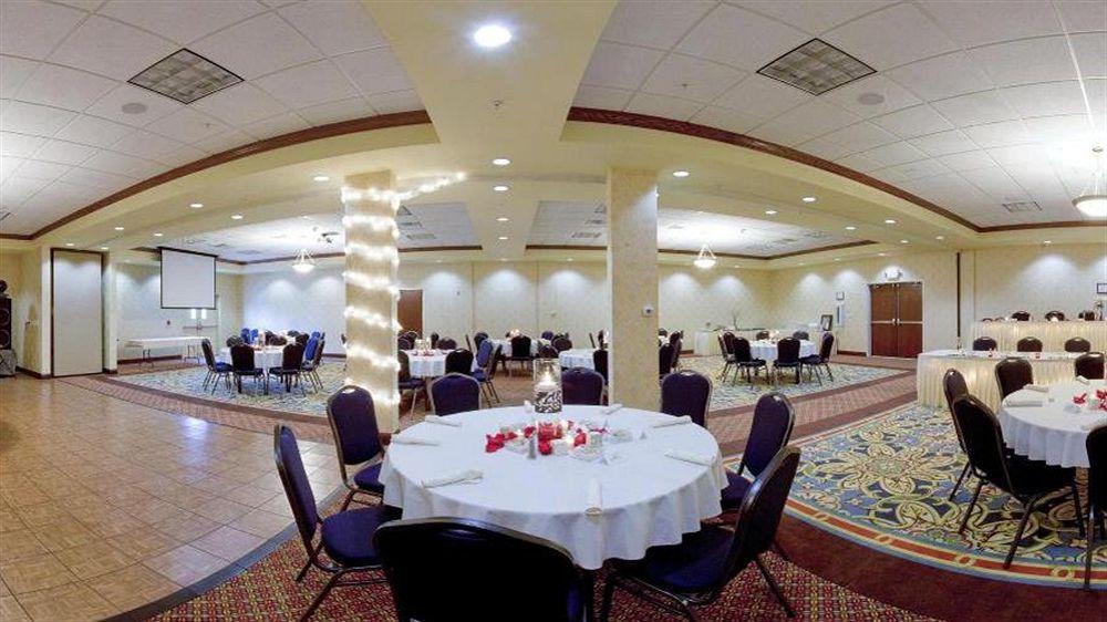 Holiday Inn Quincy By Ihg Exteriér fotografie