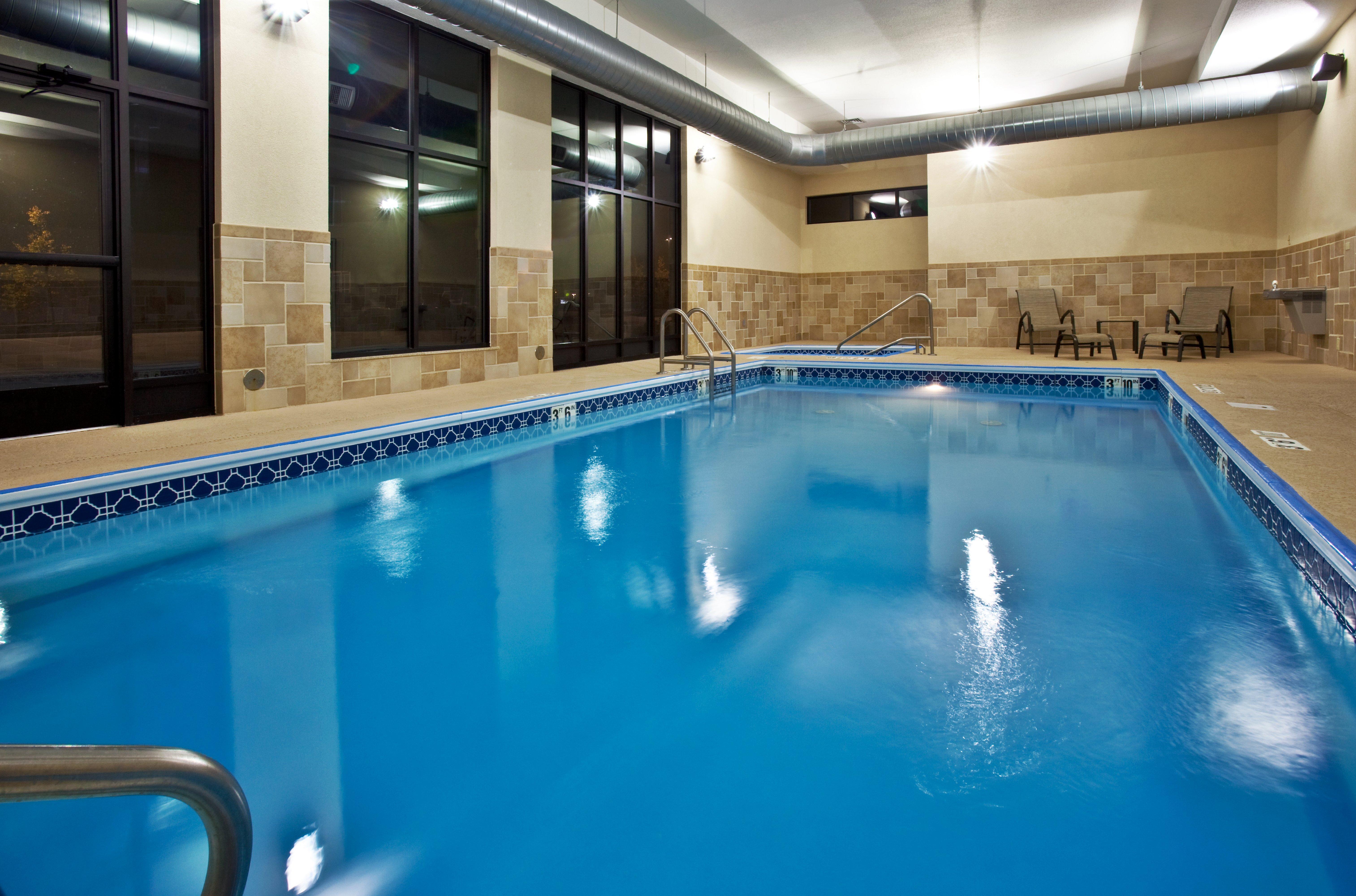 Holiday Inn Quincy By Ihg Exteriér fotografie