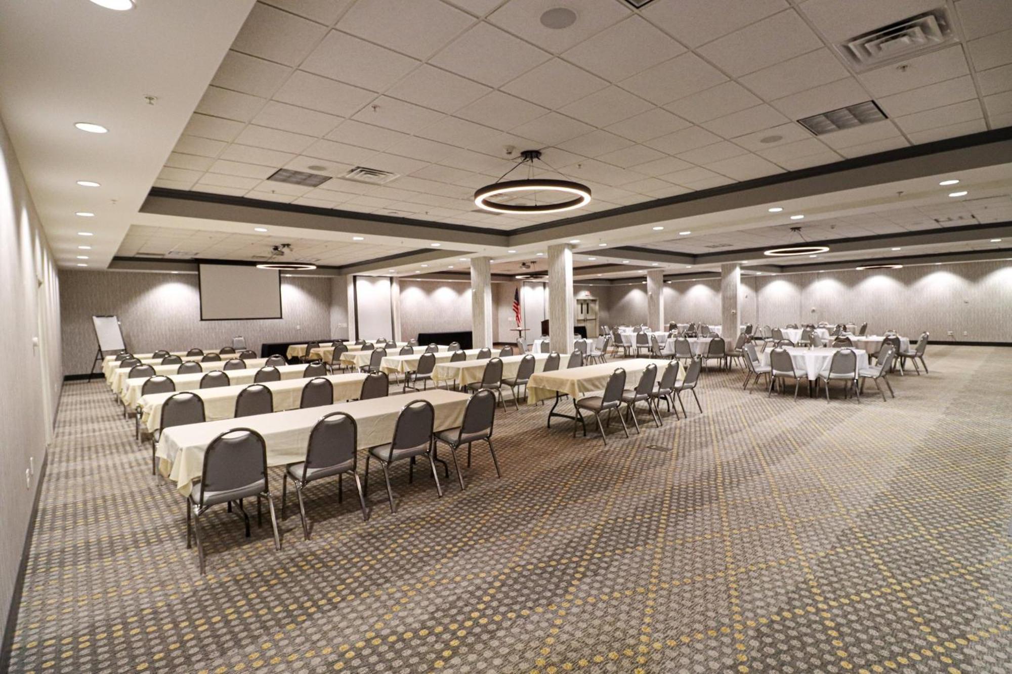 Holiday Inn Quincy By Ihg Exteriér fotografie